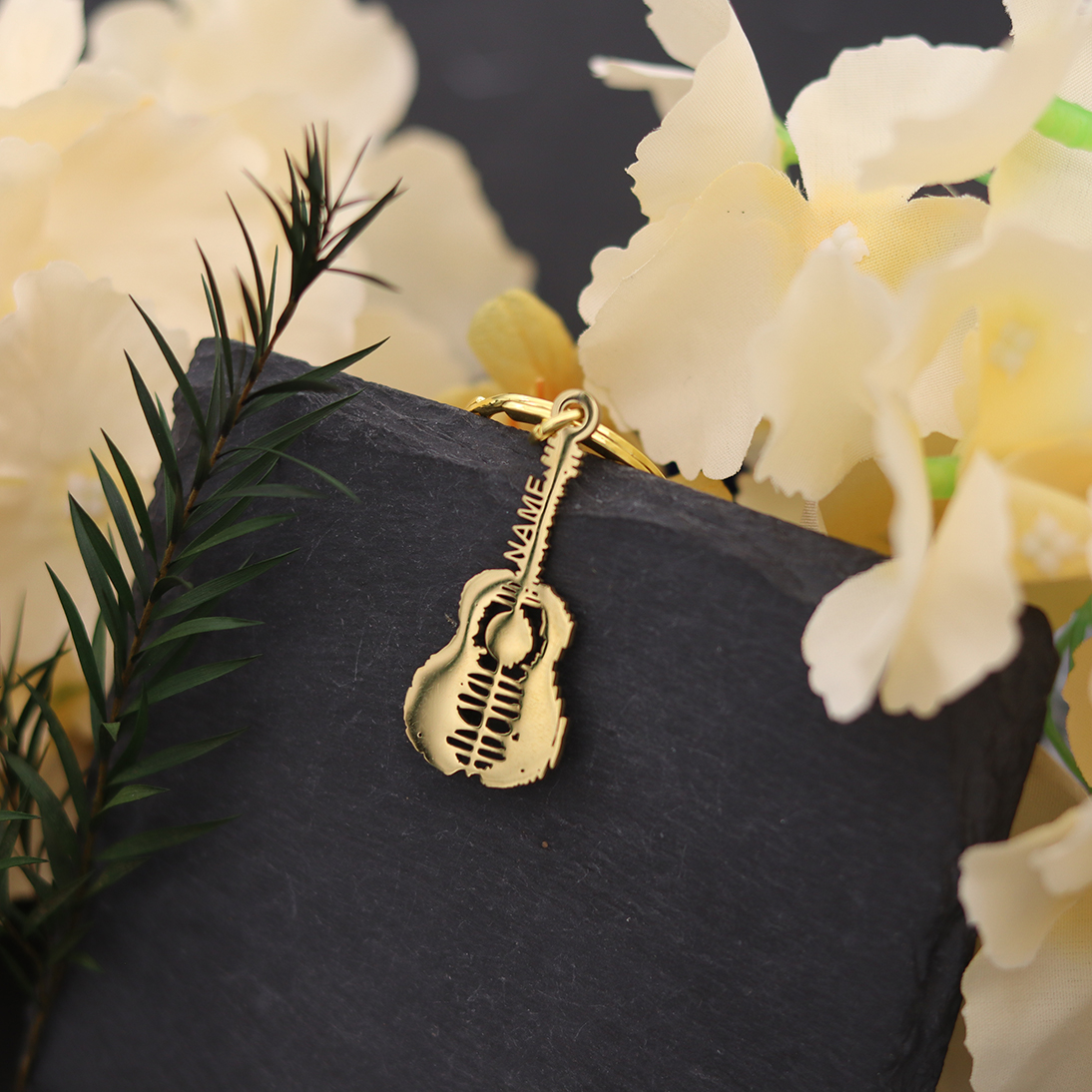 QIAMNI Personalized Custom Nam - Musical Instrument Name recensione e prezzo