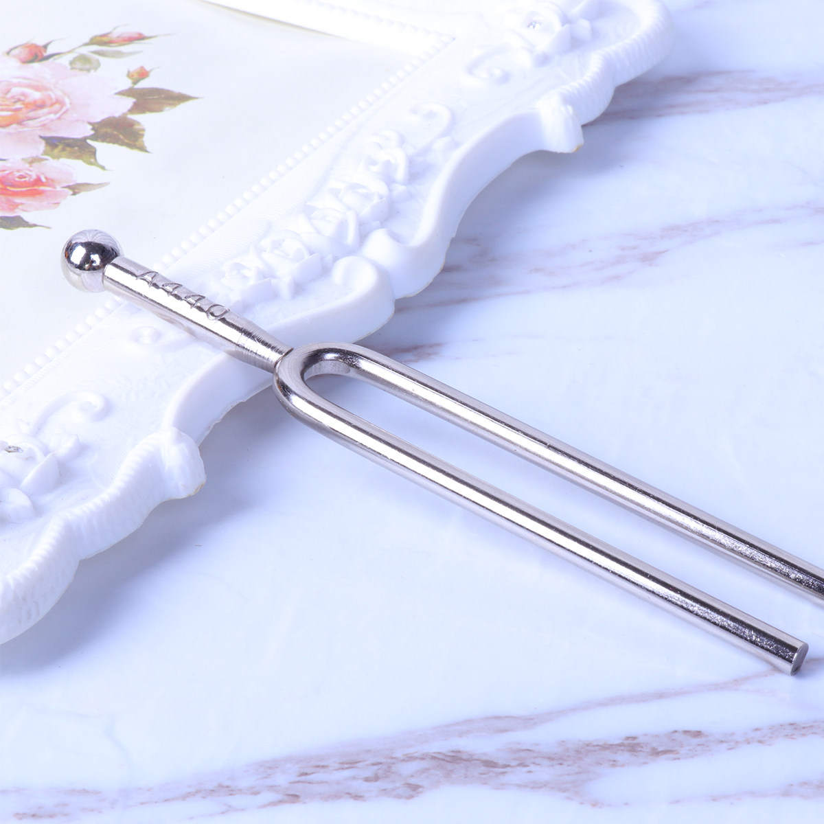 A440 440Hz Tuning Fork Accurat - Musical Instrument Tuning Guitar Tuner. Standard Guitar Tuning recensione e prezzo