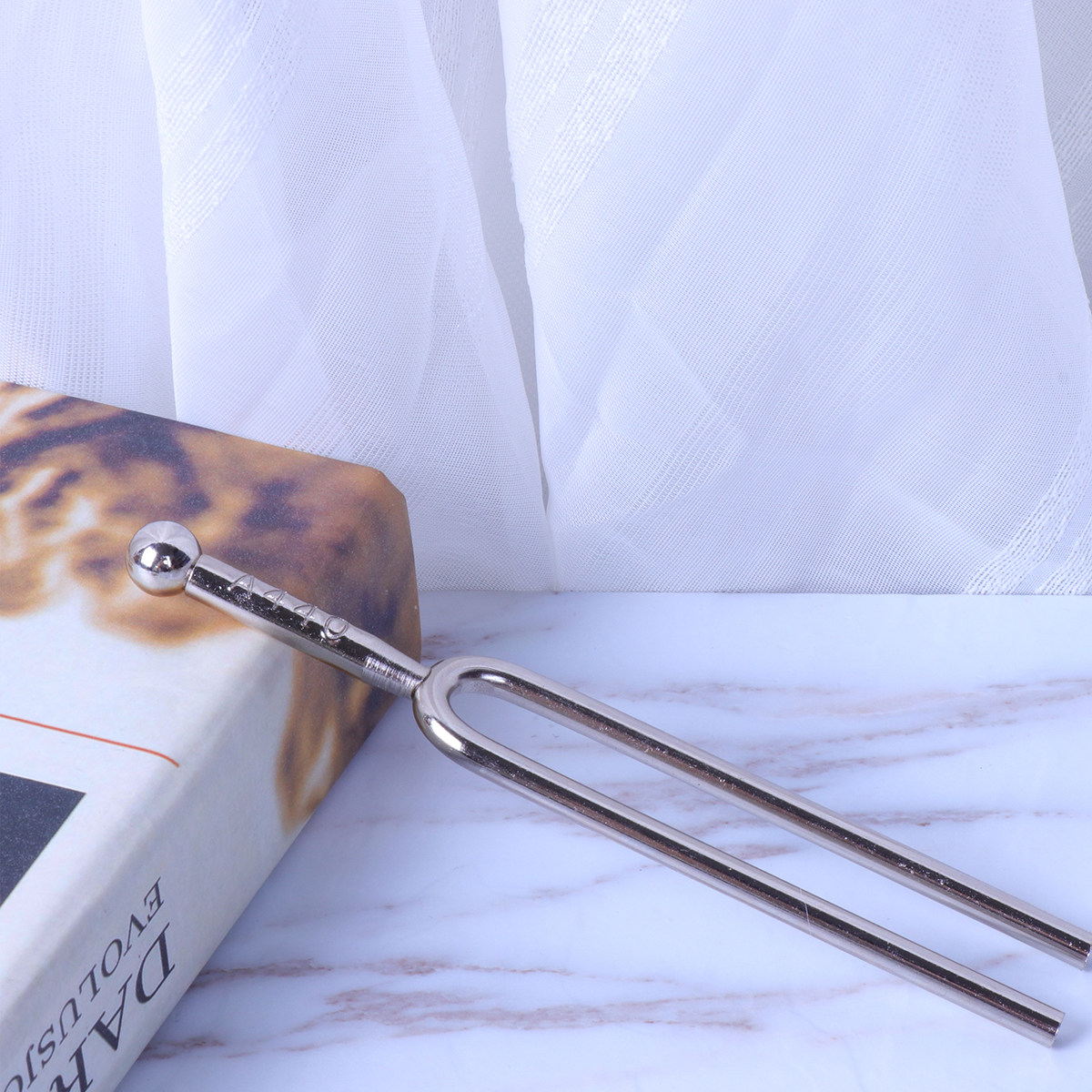 A440 440Hz Tuning Fork Accurat - Musical Instrument Tuning Guitar Tuner. Standard Guitar Tuning recensione e prezzo