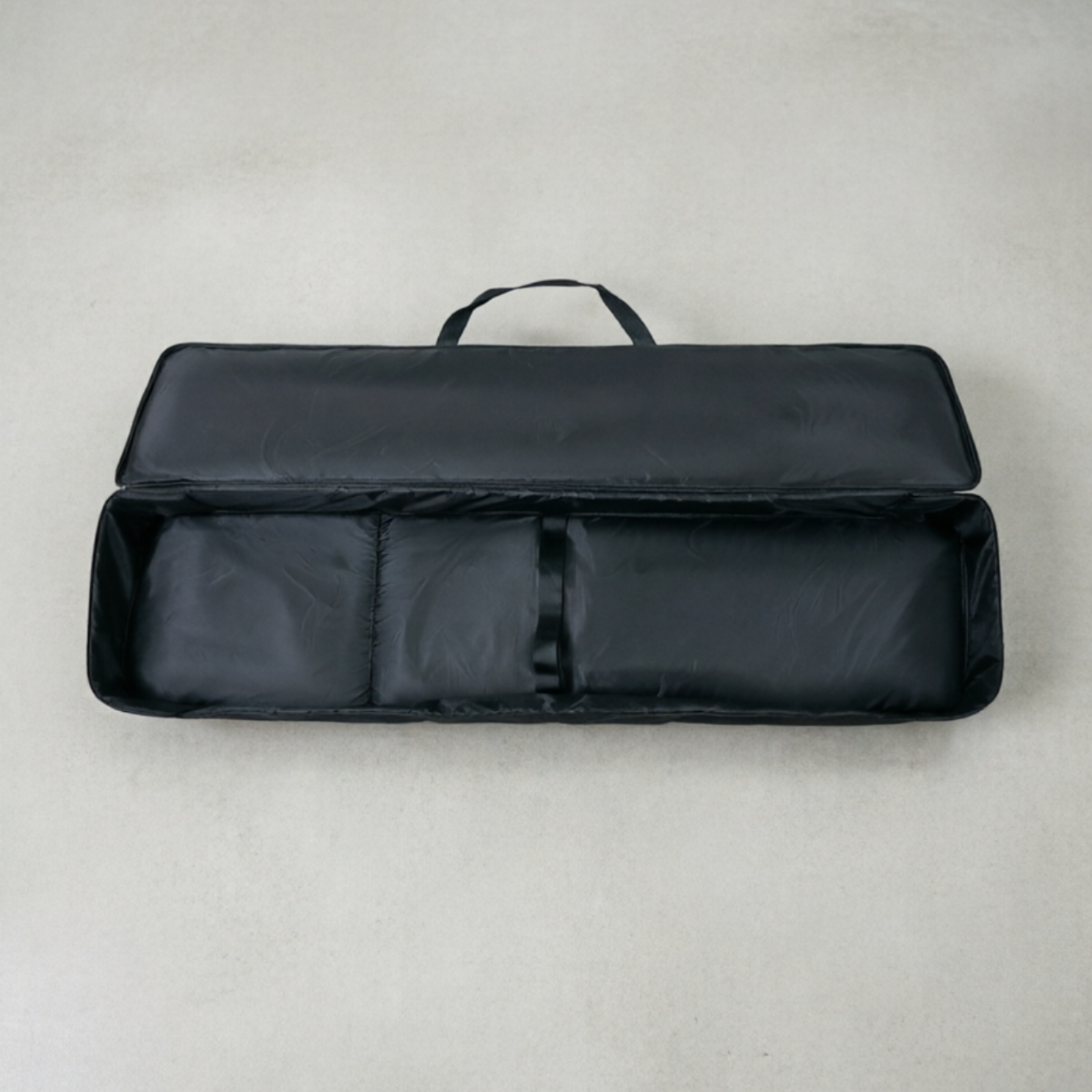 88-Key Keyboard Bag Carry Hand - A Musical Instrument With Keys recensione e prezzo