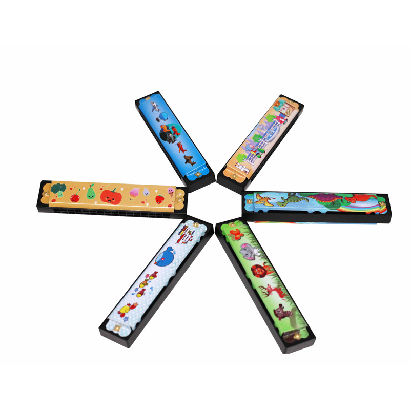 Children's Harmonica, Wooden M - Musical Instrument You Blow Into recensione e prezzo