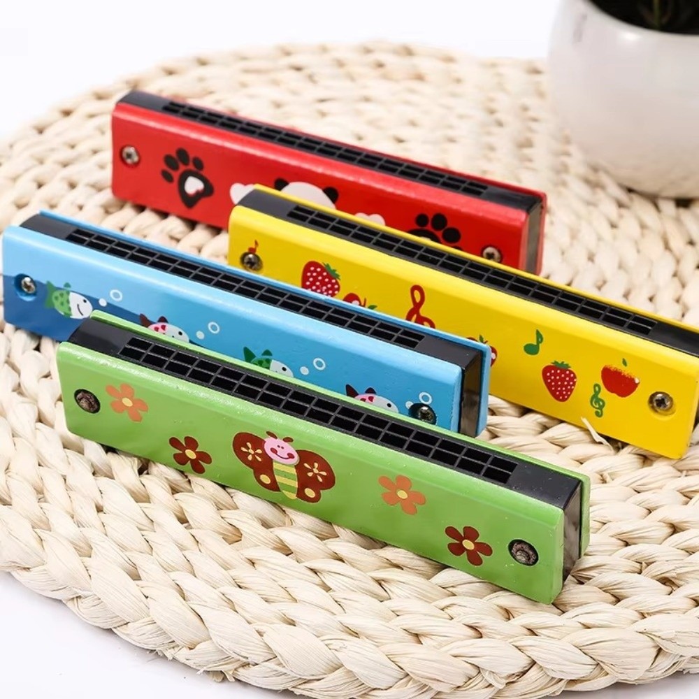 New 16 Holes Wooden Harmonica  - Musical Instrument Melodica recensione e prezzo