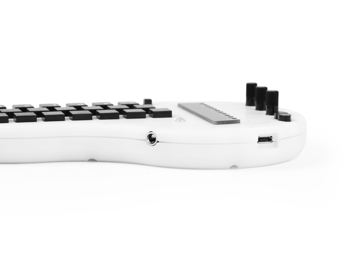 Minichord Synthesizer Mini Cho - Musical Instrument Vector recensione e prezzo