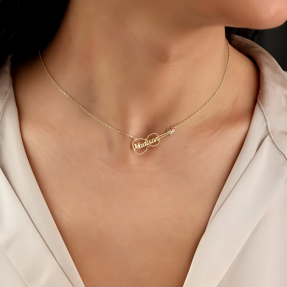 Personalized Violin Necklace C - Musical Instrument Name recensione e prezzo