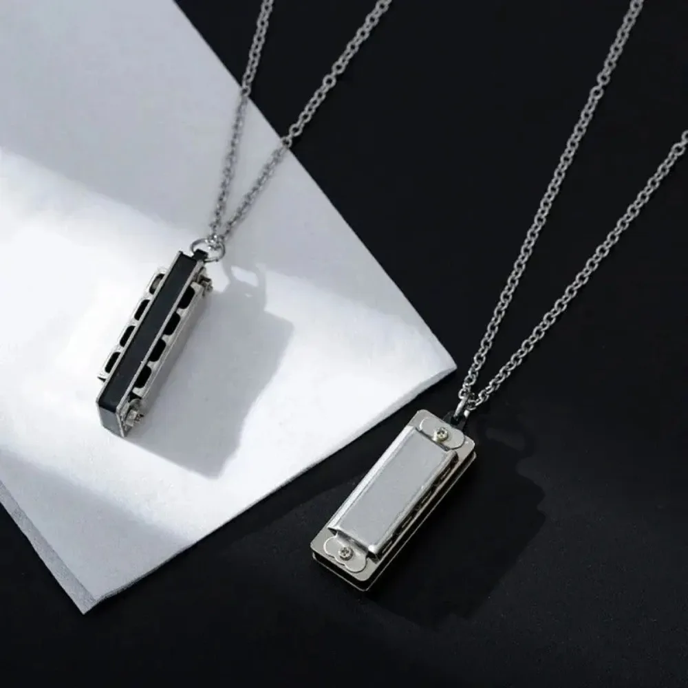 Mini Harmonica Necklace Men an - Musical Instrument You Blow Into recensione e prezzo