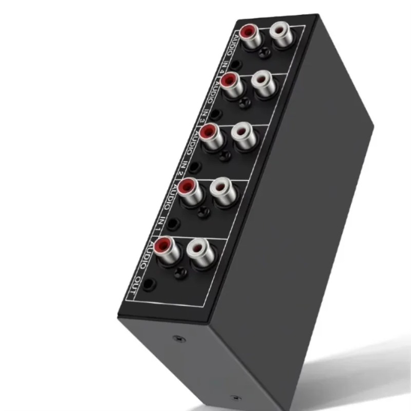 4-Way 3.5mm Audio Input Select - Musical Instrument Vector recensione e prezzo