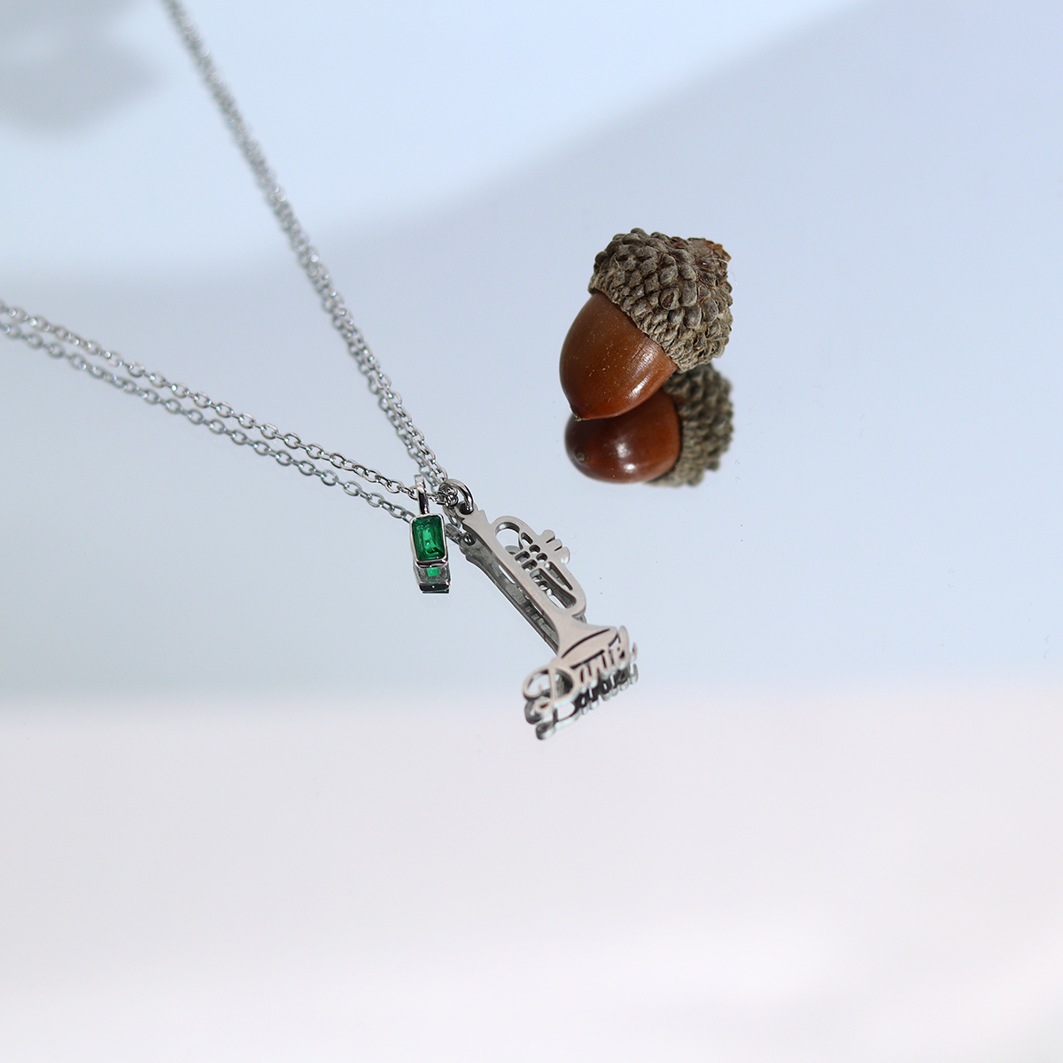 Custom Name Trumpet Necklace S - Musical Instrument Name recensione e prezzo